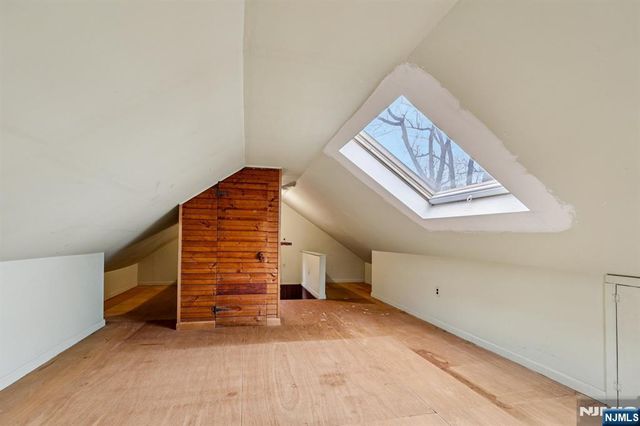 971 Garrison Avenue, Teaneck, NJ 07666