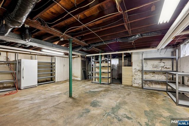971 Garrison Avenue, Teaneck, NJ 07666