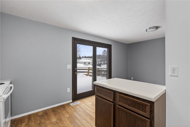 300 Moonridge Drive, Economy, PA 15042