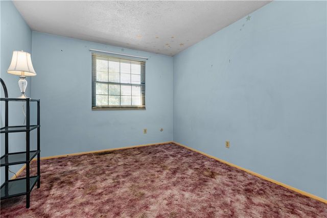 300 Moonridge Drive, Economy, PA 15042