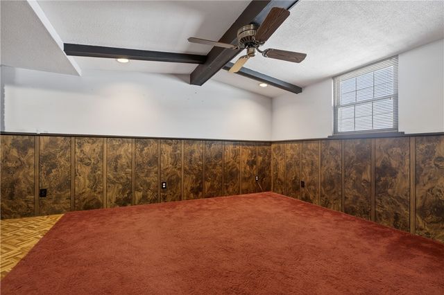 300 Moonridge Drive, Economy, PA 15042