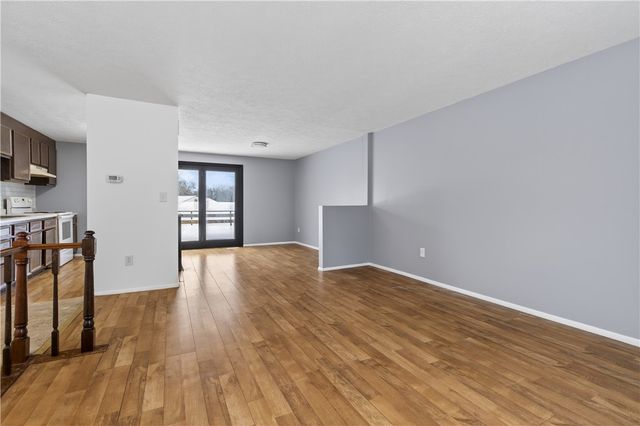 300 Moonridge Drive, Economy, PA 15042