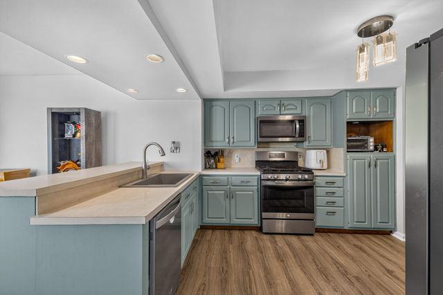 16657 Kennebec Street, Southgate, MI 48195