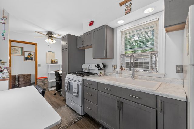 16657 Kennebec Street, Southgate, MI 48195