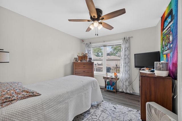16657 Kennebec Street, Southgate, MI 48195