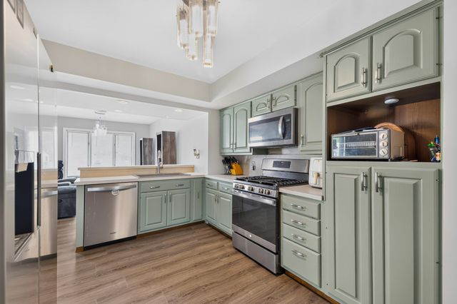 16657 Kennebec Street, Southgate, MI 48195