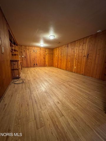 2811 Kenwood Boulevard, Toledo, OH 43606