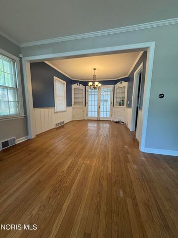 2811 Kenwood Boulevard, Toledo, OH 43606