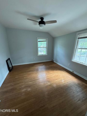 2811 Kenwood Boulevard, Toledo, OH 43606