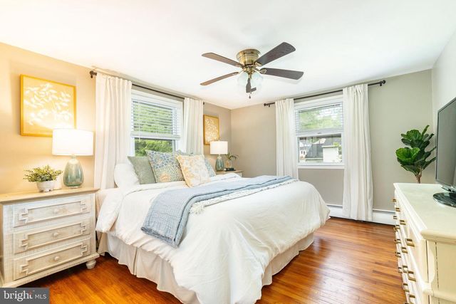 725 GIRARD AVE, Swarthmore, PA 19081