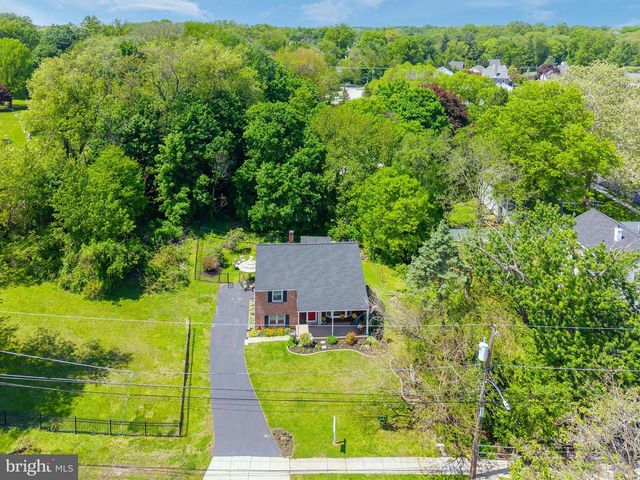 725 GIRARD AVE, Swarthmore, PA 19081