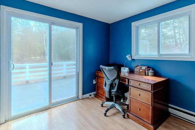 27 Surrey Lane 27, Bourne, MA 02532