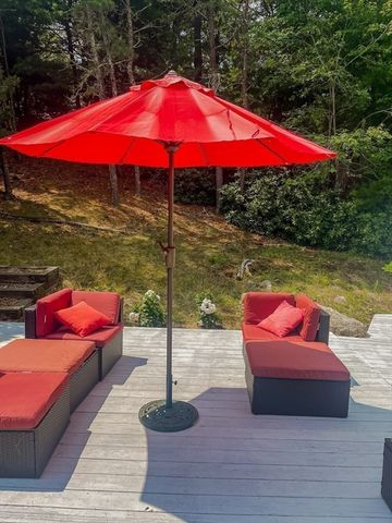 27 Surrey Lane 27, Bourne, MA 02532