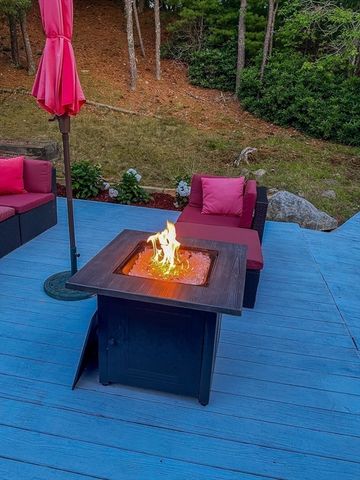 27 Surrey Lane 27, Bourne, MA 02532