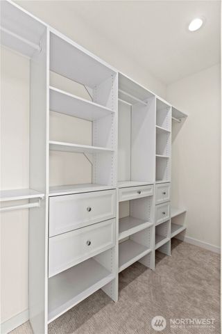 2328 D Franklin Avenue E, Seattle, WA 98102