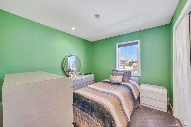 436 8th Street, Bohemia, NY 11716