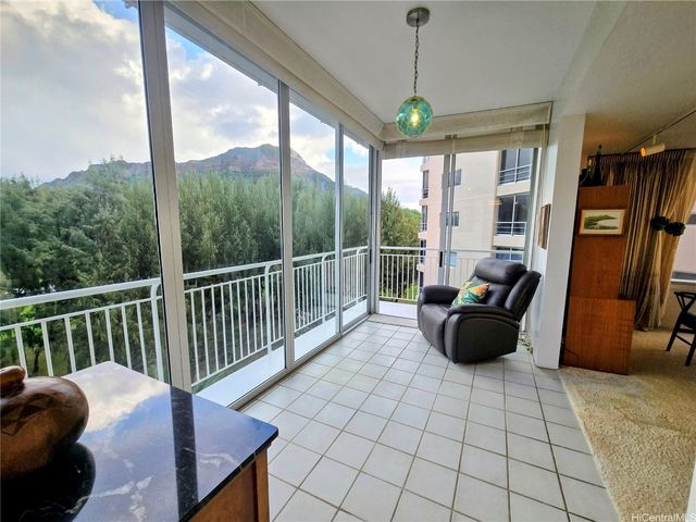 2969 Kalakaua Avenue 401, Honolulu, HI 96815