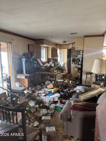 75 N County Road, Chambers, AZ 86502