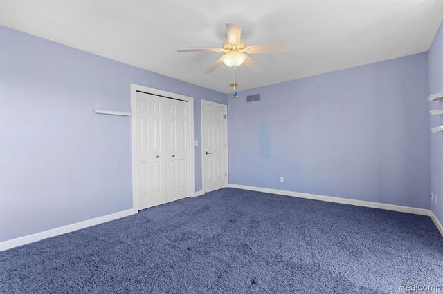 9350 Silverside, South Lyon, MI 48178
