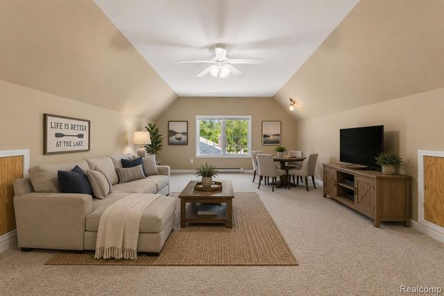 9350 Silverside, South Lyon, MI 48178