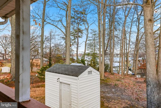 221 ANTIETAM RD, Essex, MD 21221