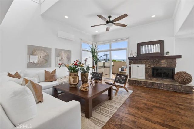 818 N Juanita B, Redondo Beach, CA 90277