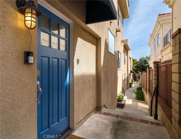 818 N Juanita B, Redondo Beach, CA 90277