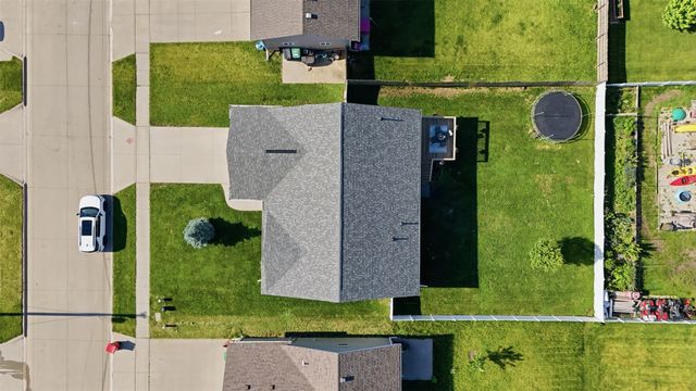112 NE Megan Avenue, Elkhart, IA 50073