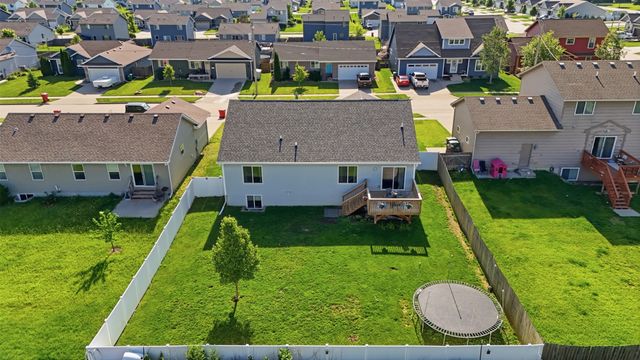 112 NE Megan Avenue, Elkhart, IA 50073