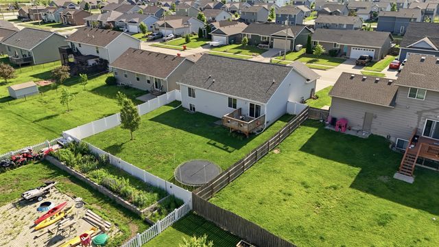 112 NE Megan Avenue, Elkhart, IA 50073