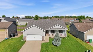 112 NE Megan Avenue, Elkhart, IA 50073