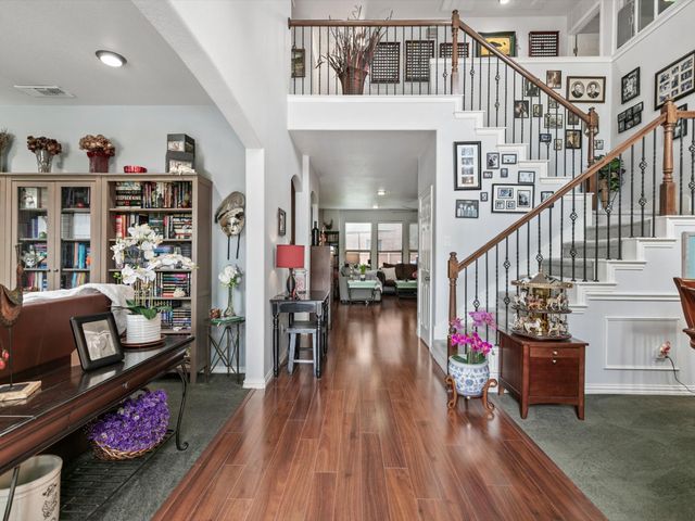 9312 Marble Falls Drive, Arlington, TX 76002