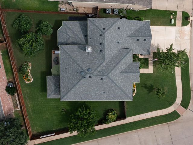 9312 Marble Falls Drive, Arlington, TX 76002