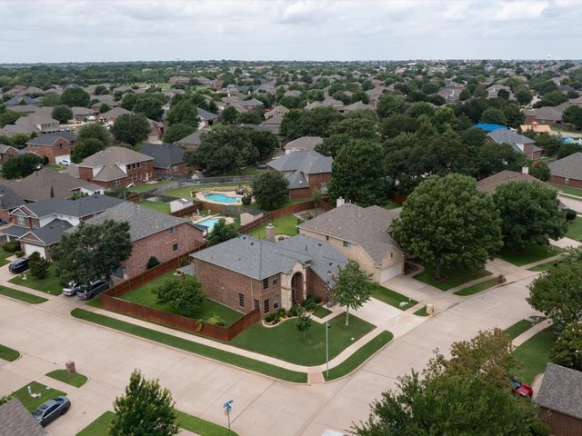 9312 Marble Falls Drive, Arlington, TX 76002