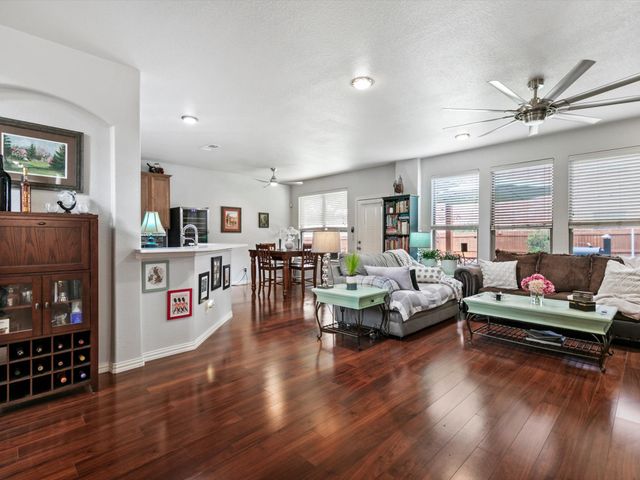 9312 Marble Falls Drive, Arlington, TX 76002