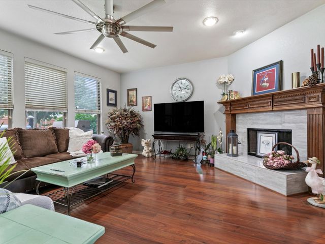 9312 Marble Falls Drive, Arlington, TX 76002