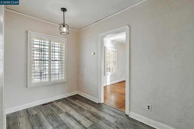 1921 106th Avenue, Oakland, CA 94603