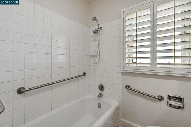 1921 106th Avenue, Oakland, CA 94603