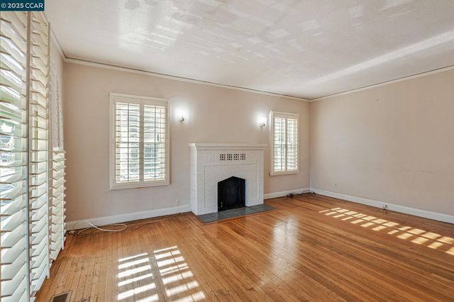 1921 106th Avenue, Oakland, CA 94603