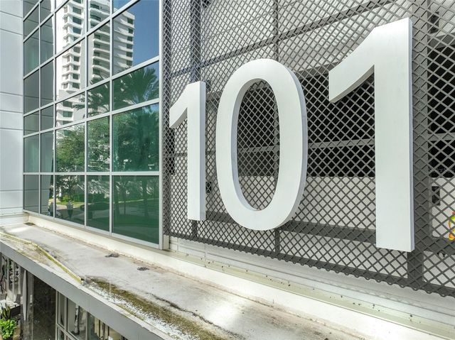 101 S EOLA DRIVE 1008, Orlando, FL 32801