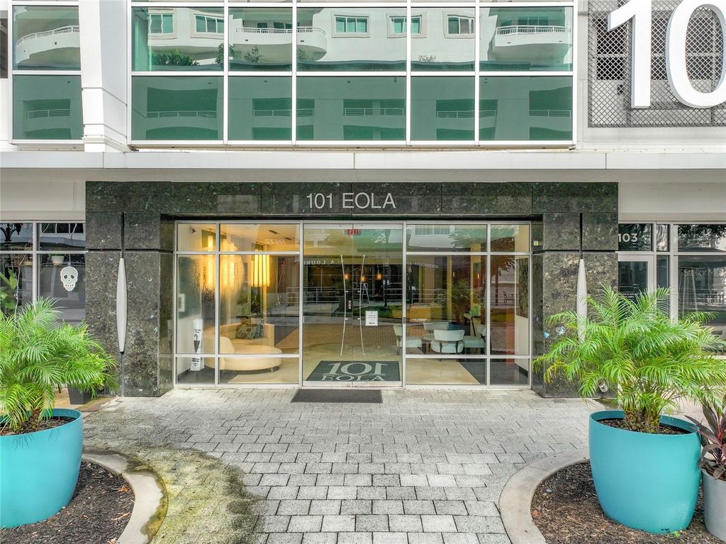 Image 5 of property listing at 101 S EOLA DRIVE 1008, Orlando, FL 32801
