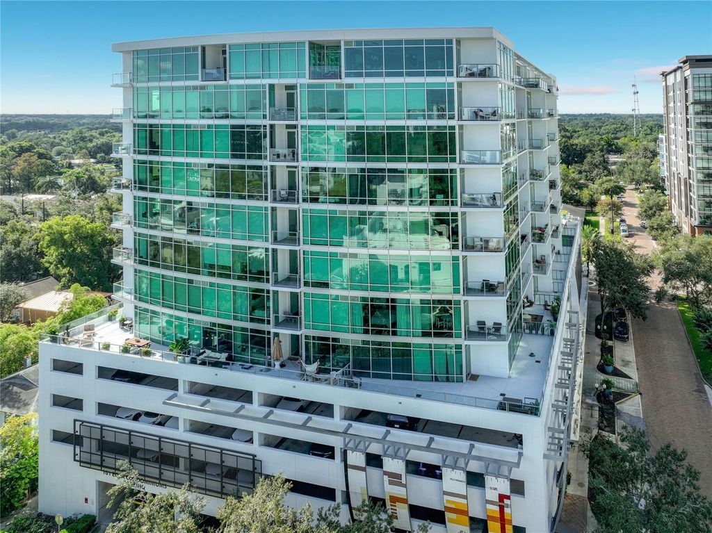 Image 10 of property listing at 101 S EOLA DRIVE 1008, Orlando, FL 32801