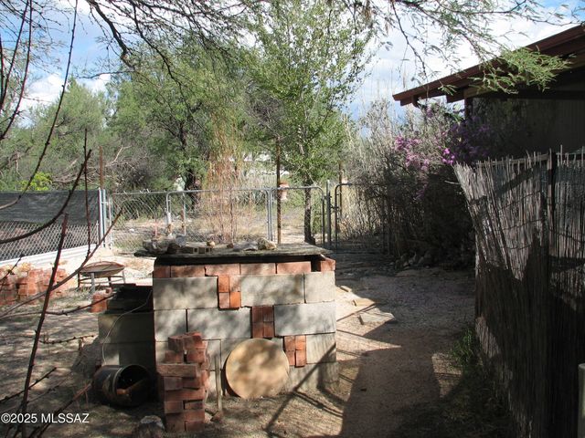 1024 S Yucca Street, St. David, AZ 85630