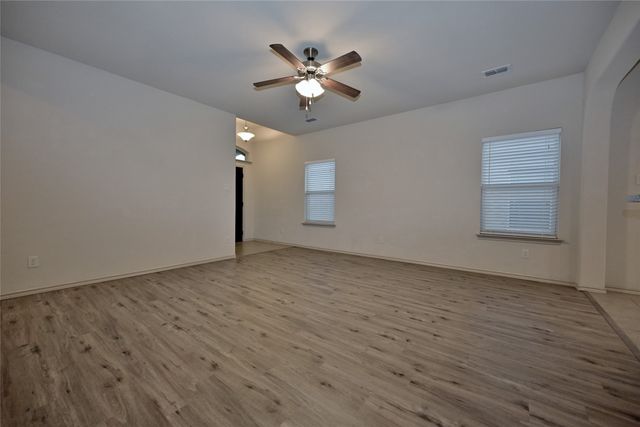 5921 Comanche Peak Drive, Fort Worth, TX 76179