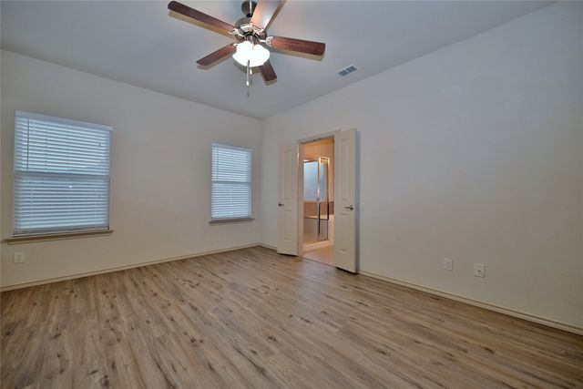 5921 Comanche Peak Drive, Fort Worth, TX 76179