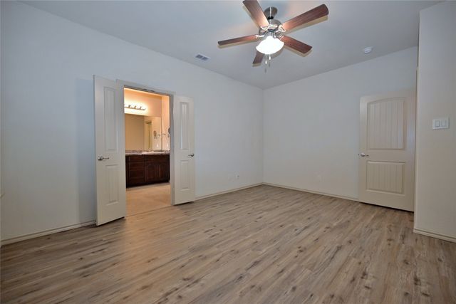 5921 Comanche Peak Drive, Fort Worth, TX 76179