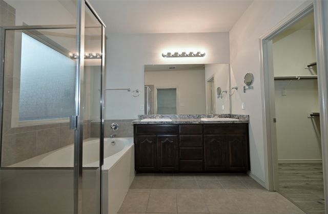 5921 Comanche Peak Drive, Fort Worth, TX 76179