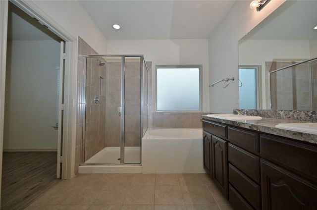 5921 Comanche Peak Drive, Fort Worth, TX 76179