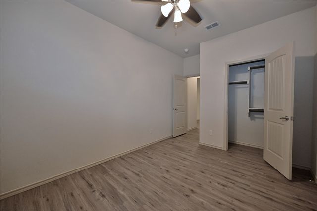 5921 Comanche Peak Drive, Fort Worth, TX 76179