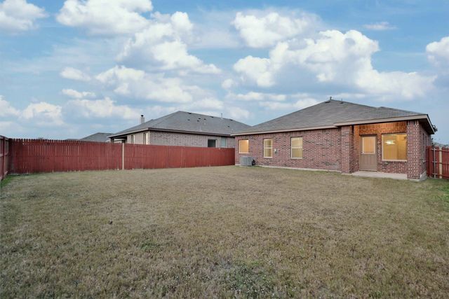 5921 Comanche Peak Drive, Fort Worth, TX 76179
